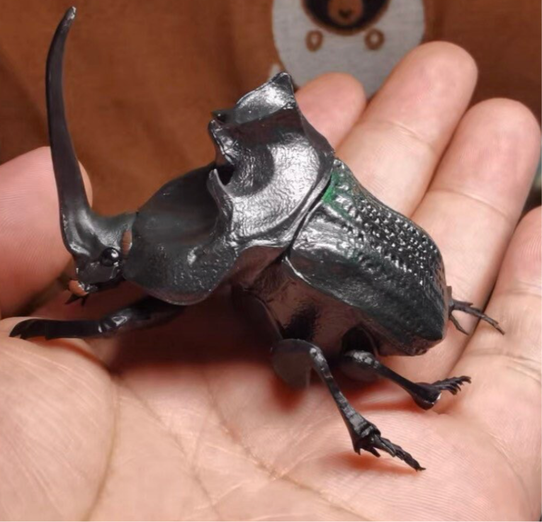 1:1 Dung Beetle Figurines