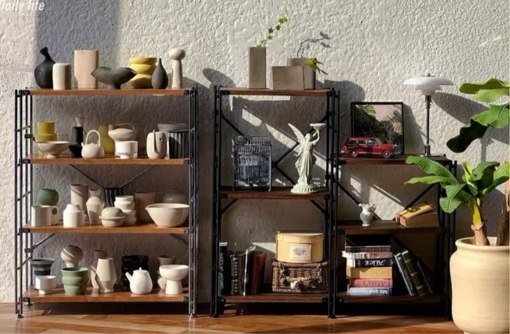 Adjustable Modern Metal Shelf