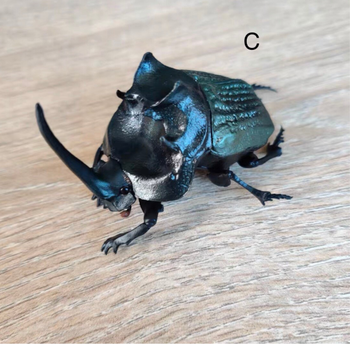 1:1 Dung Beetle Figurines