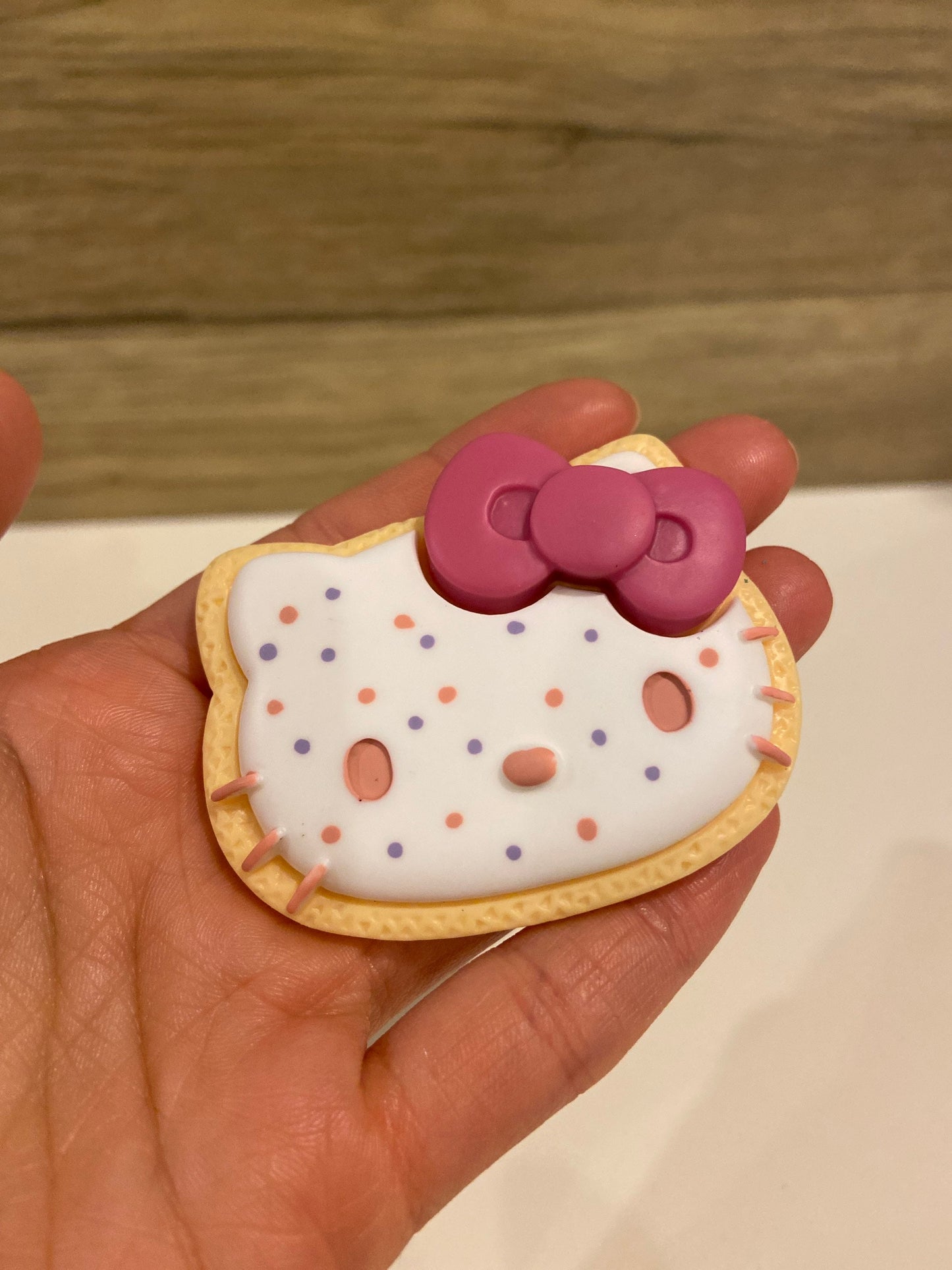 Hello Kitty Cookie