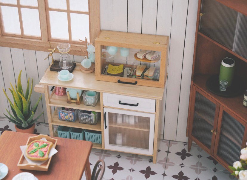 1/6 Kitchen Cabinet