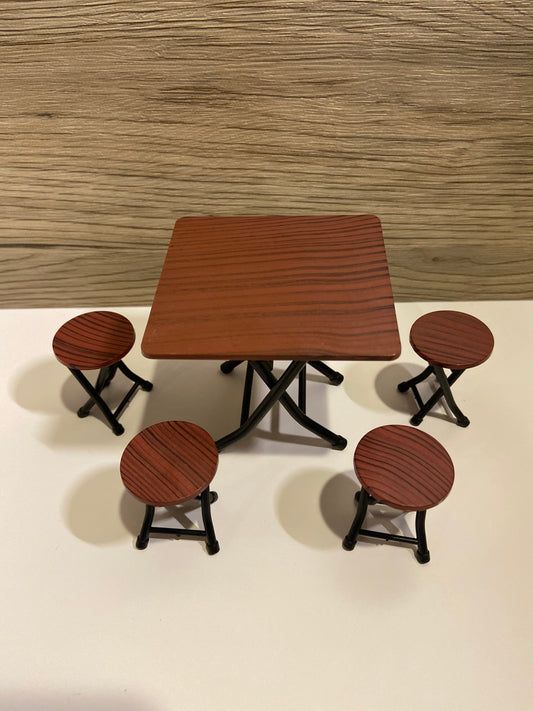 Table & Chair Set