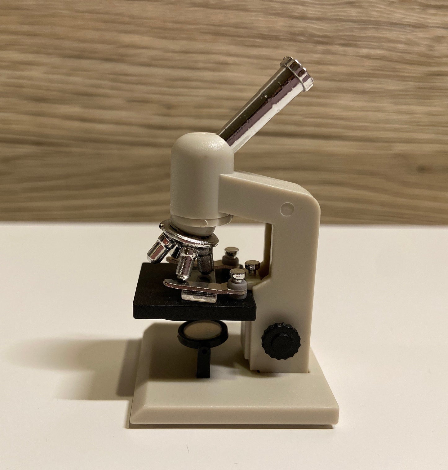 Microscope