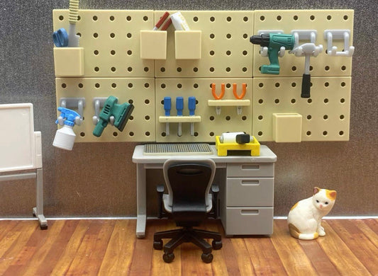 Workstation Magnet Pegboard