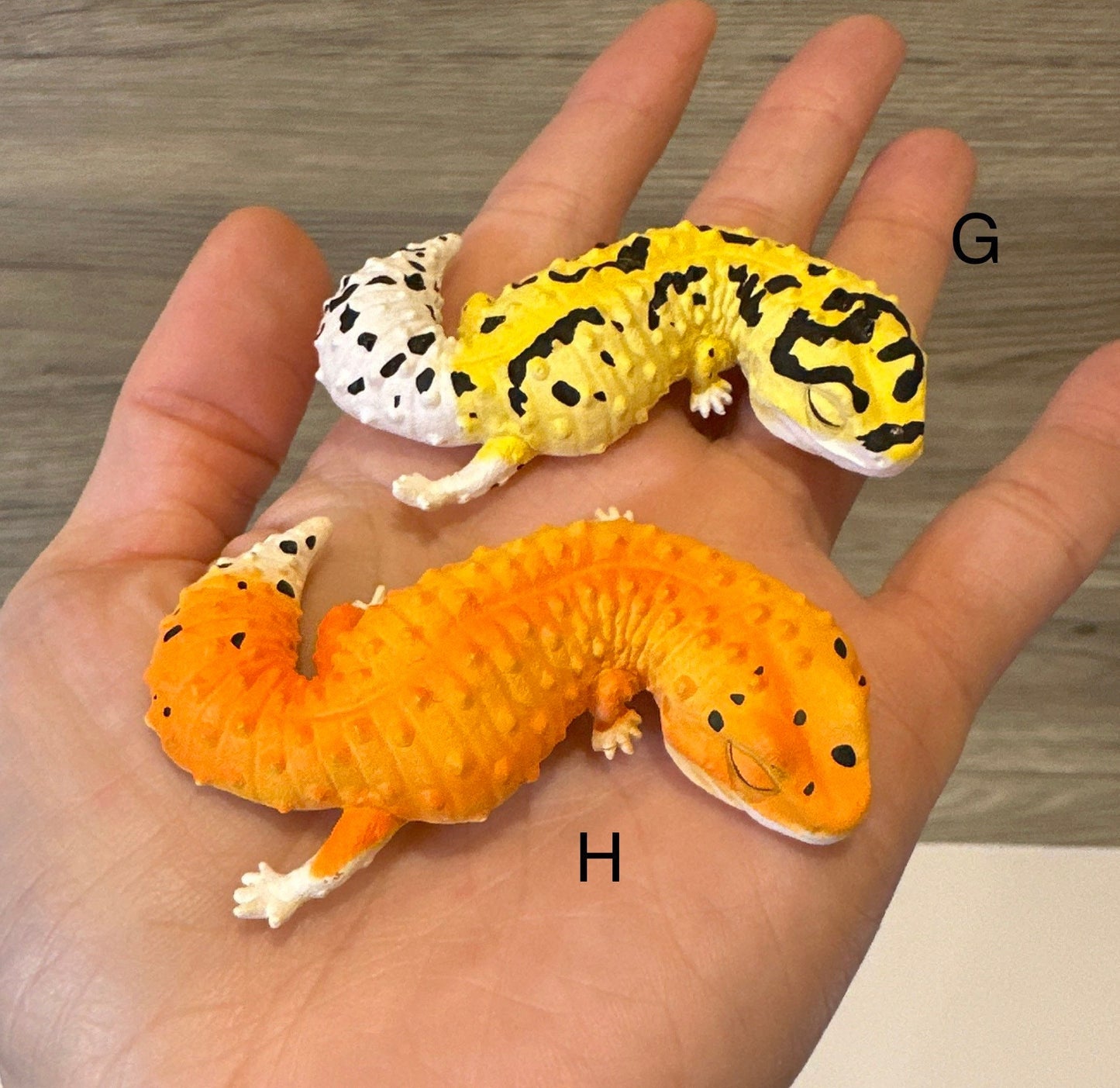 Sleep Leopard Gecko Figurines