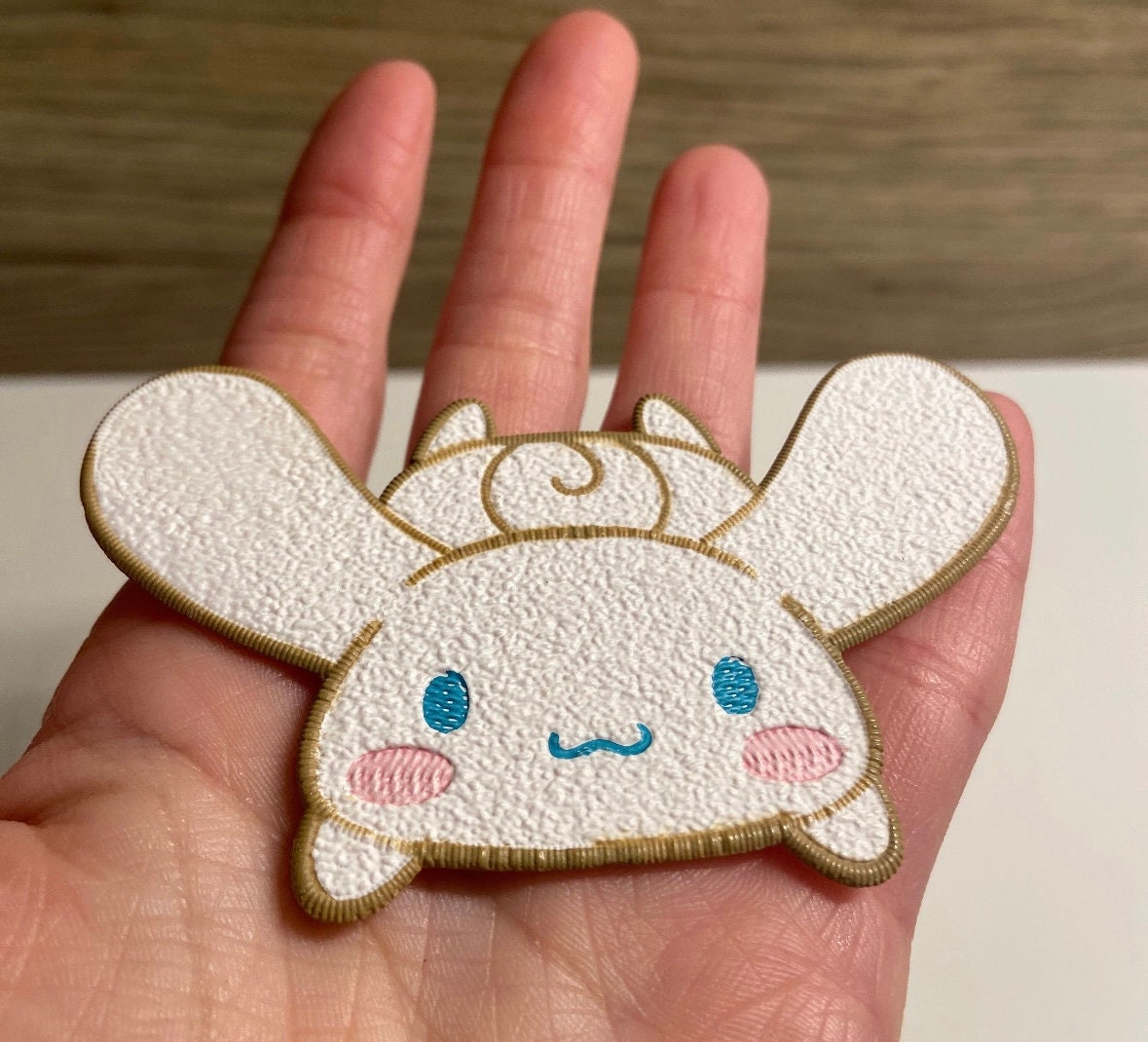 Cinnamoroll Table