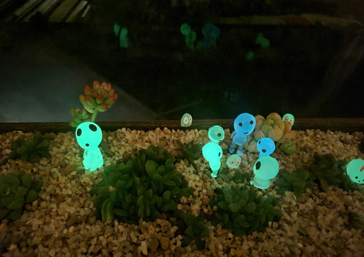 Alien Glow in the Dark