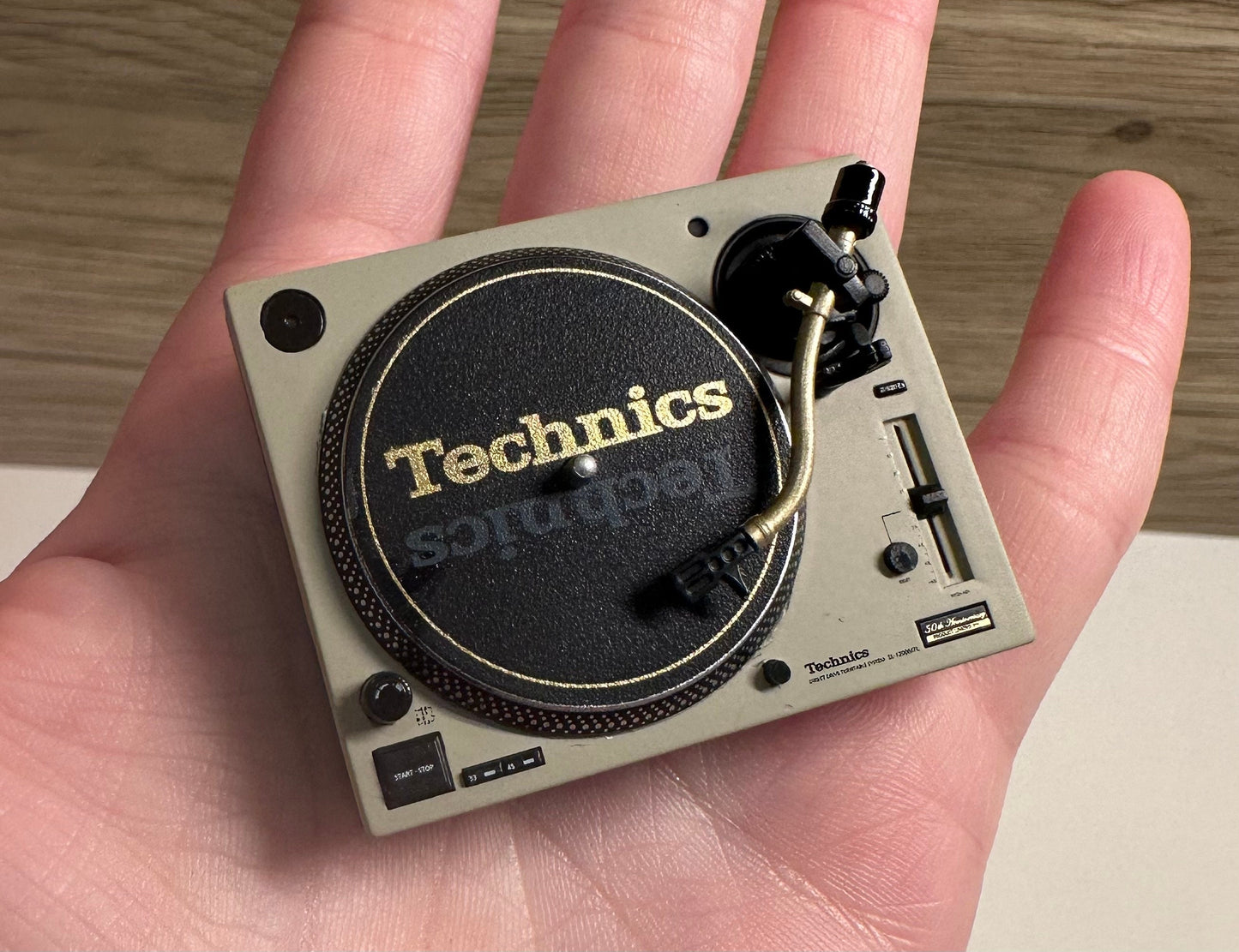 Technics DJ Turntable